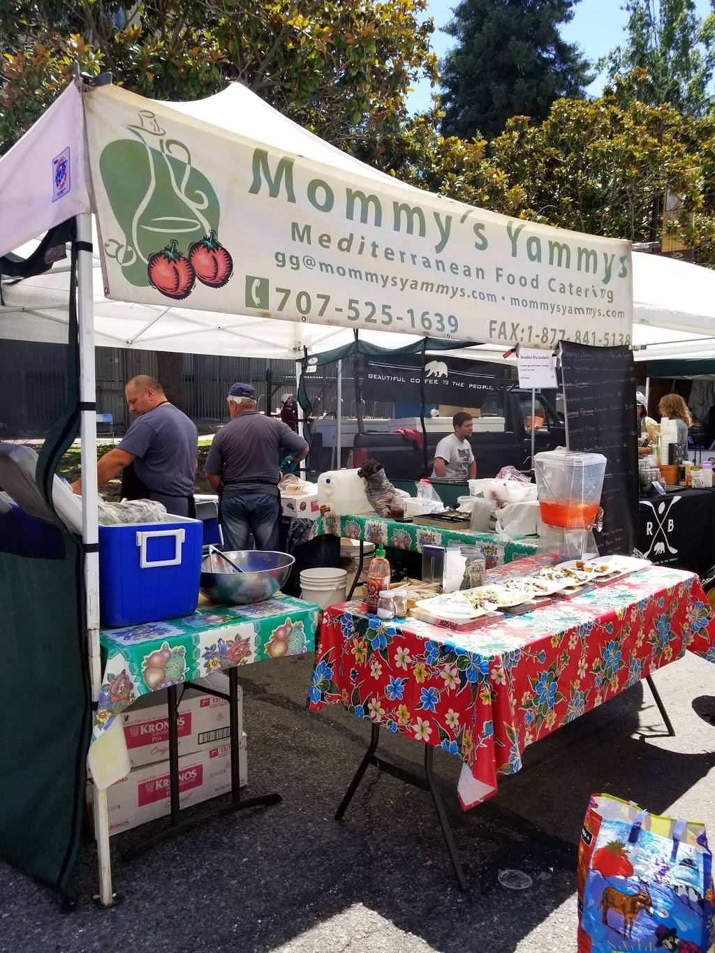 Mommys Yammys | restaurant | 1972-1998 Center St, Berkeley, CA 94704, USA | 7075251629 OR +1 707-525-1629