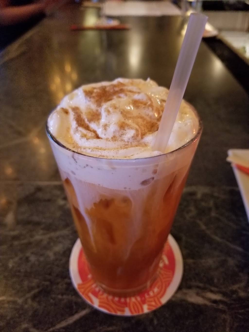 The Grove | shopping mall | 4700-4876 S Apopka Vineland Rd, Windermere, FL 34786, USA | 8136644800 OR +1 813-664-4800