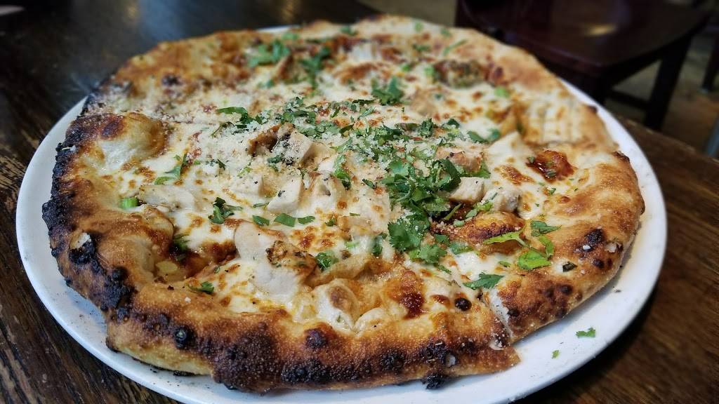 Lallapalooza | restaurant | 474 Alvarado St, Monterey, CA 93940, USA | 8316459036 OR +1 831-645-9036