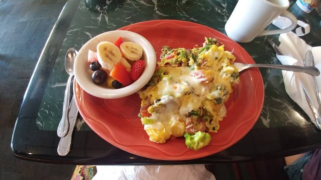 Domus Fare | restaurant | 41 W Main St, Fredonia, NY 14063, USA | 7166724141 OR +1 716-672-4141