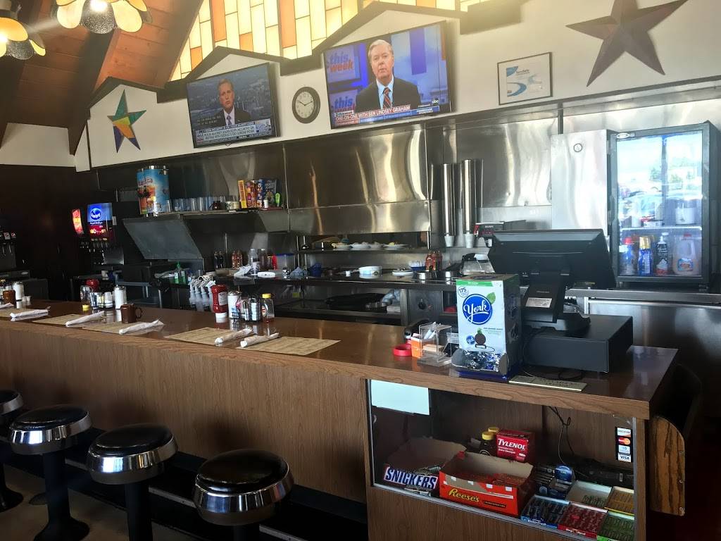 Pilgrim Family Restaurant | restaurant | 1505 W Main Cross St, Findlay, OH 45840, USA | 4194227022 OR +1 419-422-7022