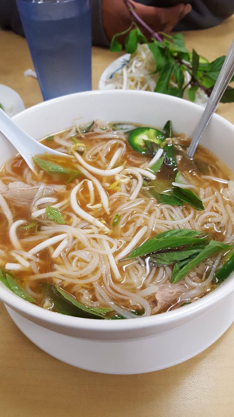 Pho Century | restaurant | 1244 W Foothill Blvd, Upland, CA 91786, USA | 9099852881 OR +1 909-985-2881