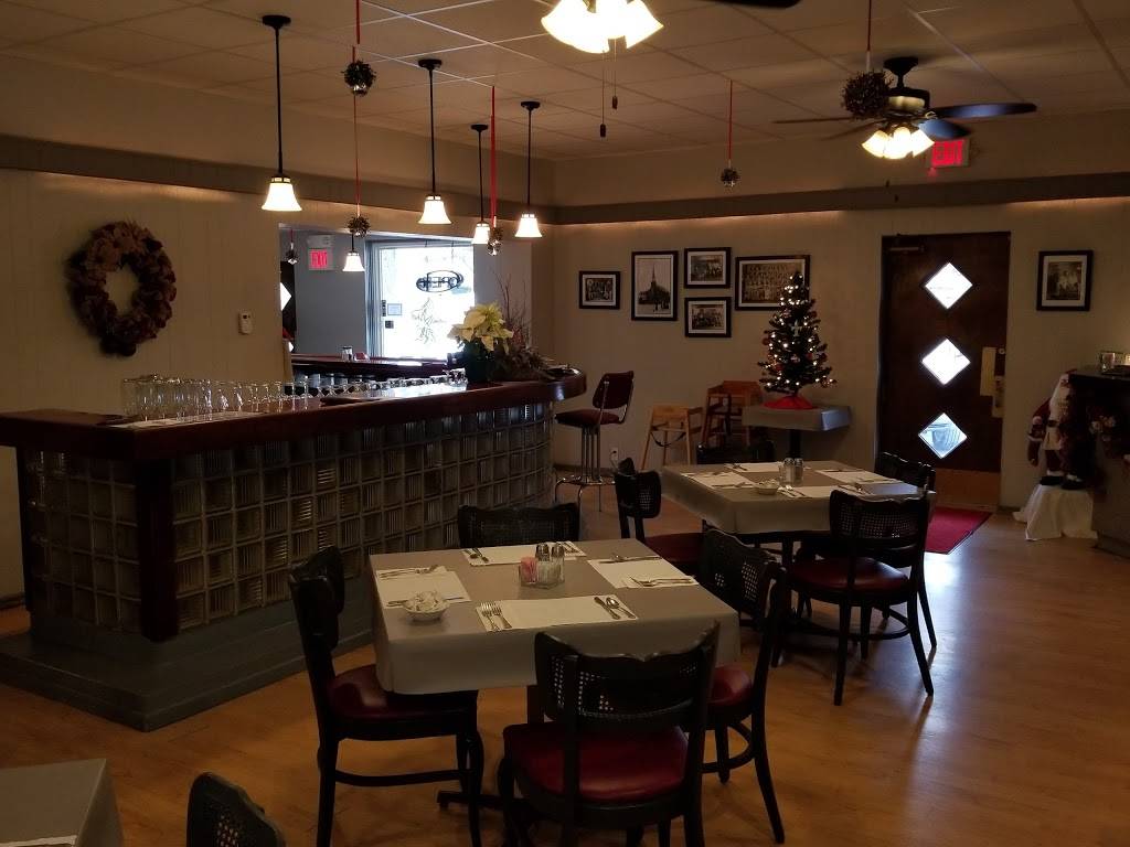 Cafe Genevieve | restaurant | 950 Ste Genevieve Dr, Ste. Genevieve, MO 63670, USA | 5738833562 OR +1 573-883-3562