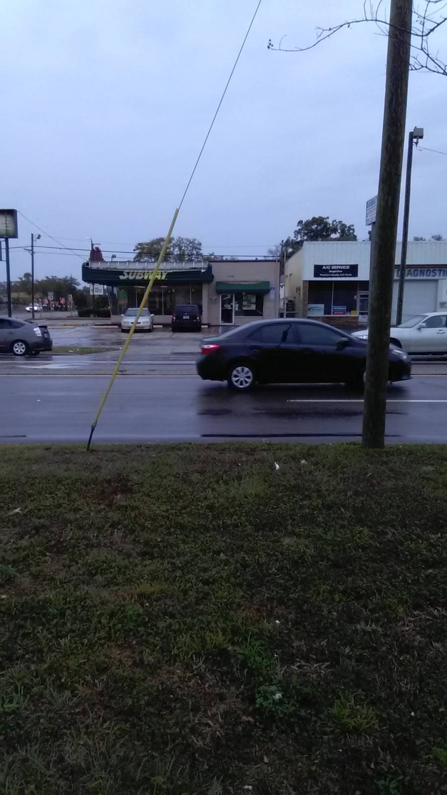 Subway Restaurants | restaurant | 3355 5th Ave N, St. Petersburg, FL 33713, USA | 7273231021 OR +1 727-323-1021