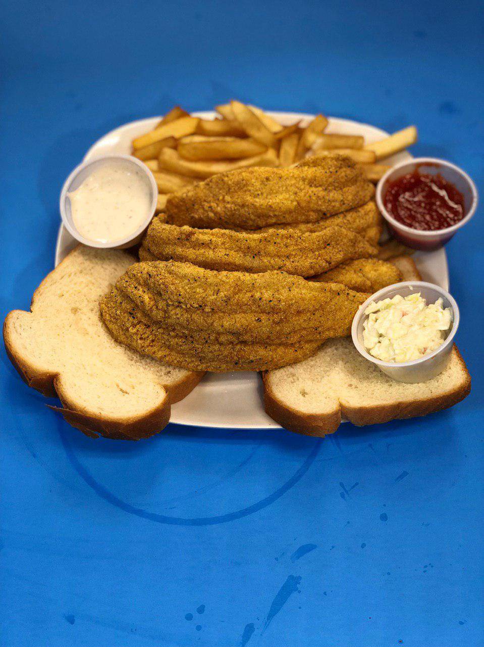 Wakira Seafood Restaurant | restaurant | 954 Main St, Southaven, MS 38671, USA | 6625102351 OR +1 662-510-2351