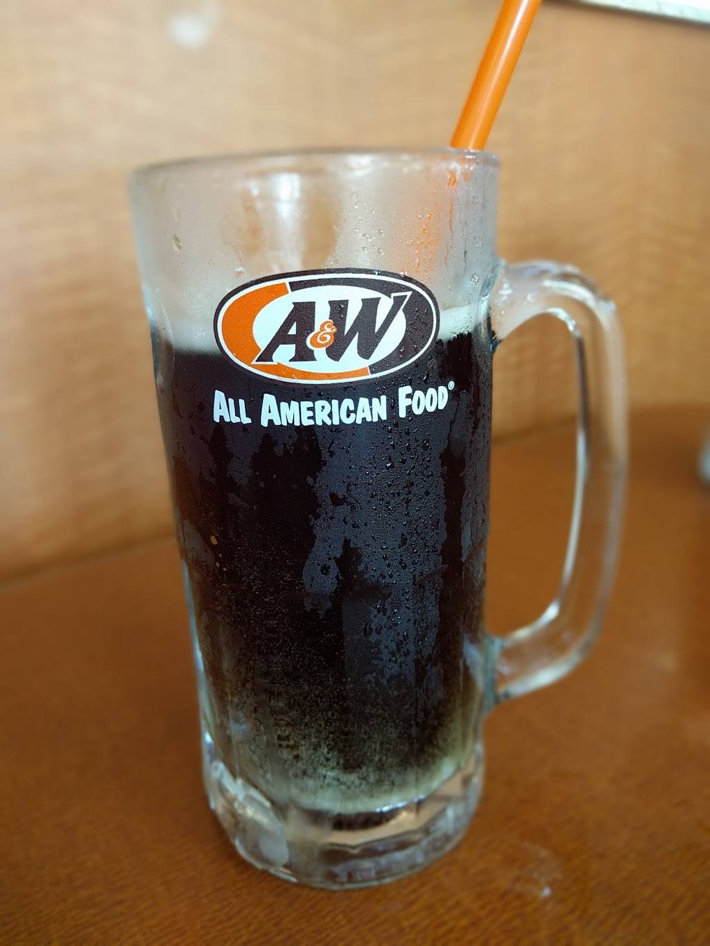A&W | restaurant | 3144 S Bascom Ave, San Jose, CA 95124, USA | 4083710944 OR +1 408-371-0944