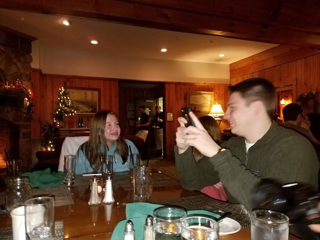 Lake Placid Club Boat House | restaurant | 654 Mirror Lake Dr, Lake Placid, NY 12946, USA | 5185234822 OR +1 518-523-4822