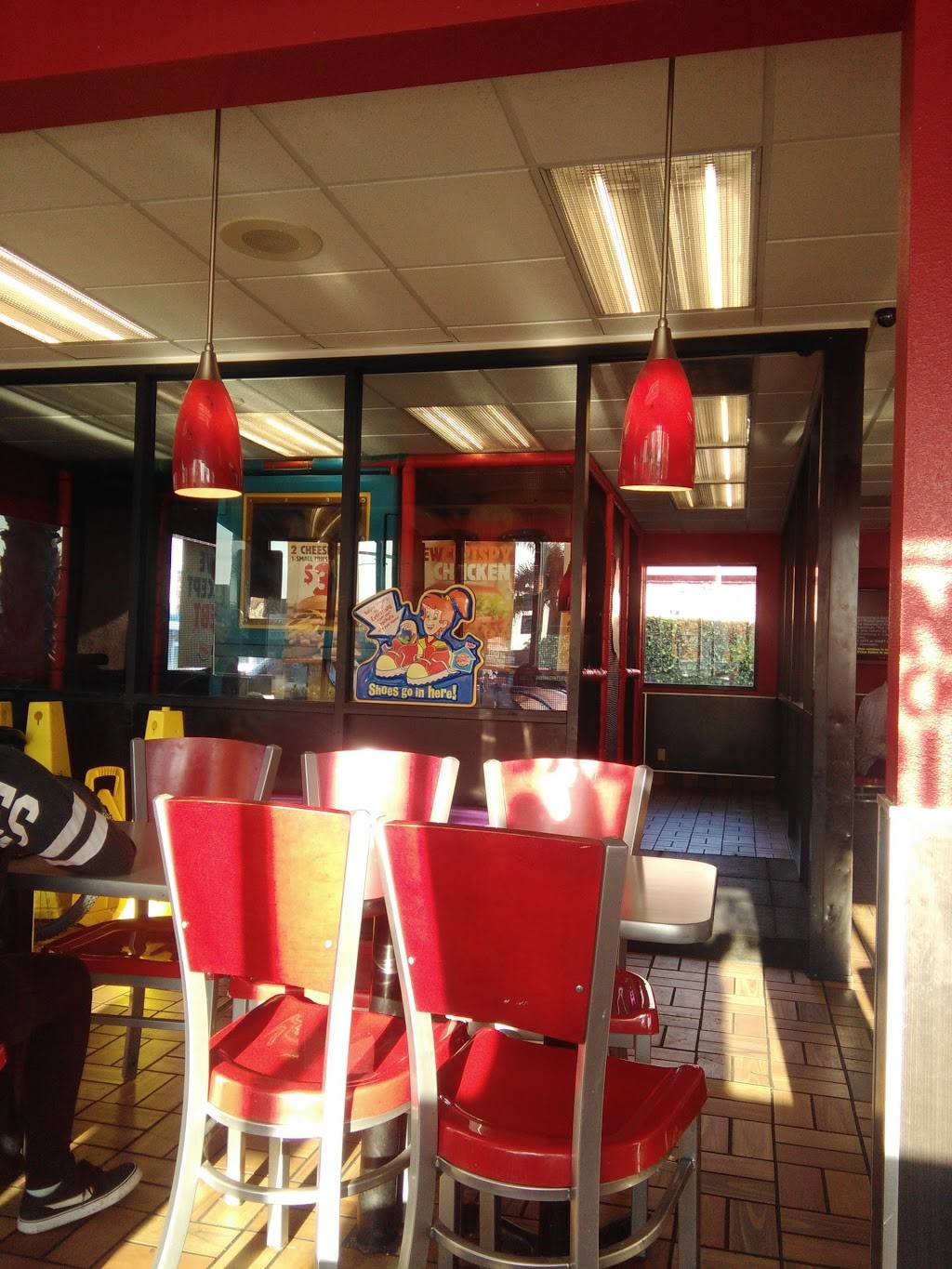 Burger King | restaurant | 4350 W Century Blvd, Inglewood, CA 90304, USA | 3104121049 OR +1 310-412-1049