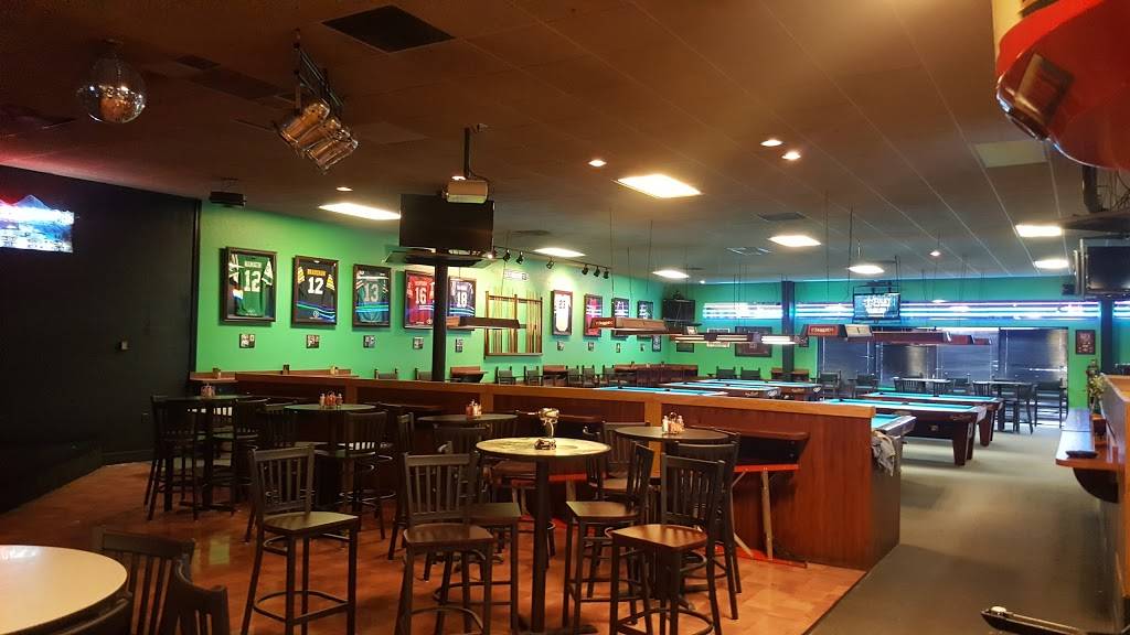 OBrians Sports Bar & Grill | restaurant | 1801 N Green River Rd, Evansville, IN 47715, USA | 8124014630 OR +1 812-401-4630