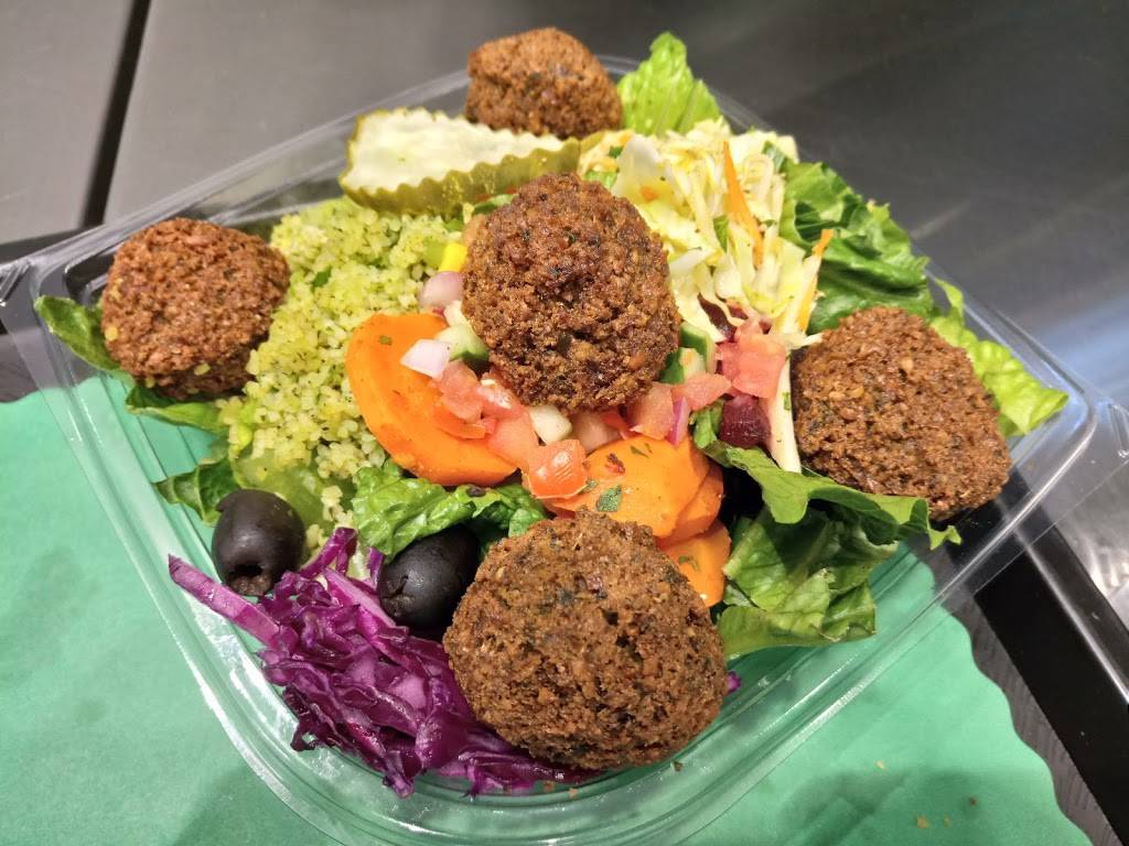 Maoz Falafel & Grill | restaurant | 5 Woodfield Mall, Schaumburg, IL 60173, USA | 8477960430 OR +1 847-796-0430
