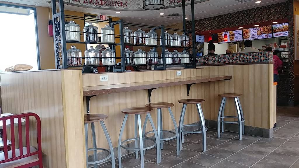 Popeyes Louisiana Kitchen | restaurant | 6615 Interstate Hwy 30, Greenville, TX 75402, USA | 9034227330 OR +1 903-422-7330