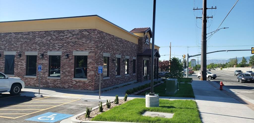 Fratelli RIstorante | restaurant | 8612 1300 E, Sandy, UT 84094, USA | 8014954550 OR +1 801-495-4550