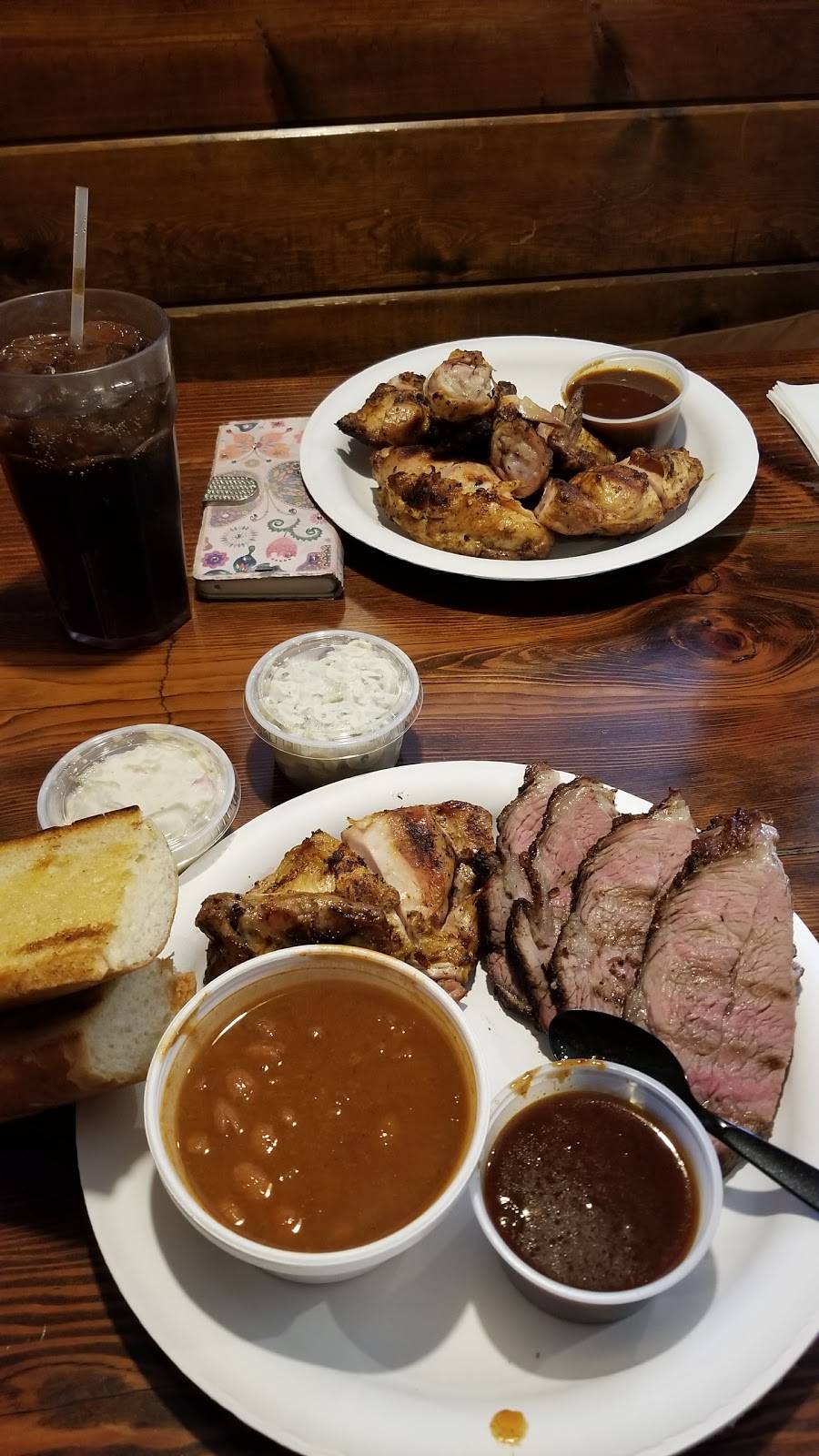 Da Hickory House BBQ | restaurant | 10251 Telephone Rd, Ventura, CA 93004, USA | 8056477227 OR +1 805-647-7227