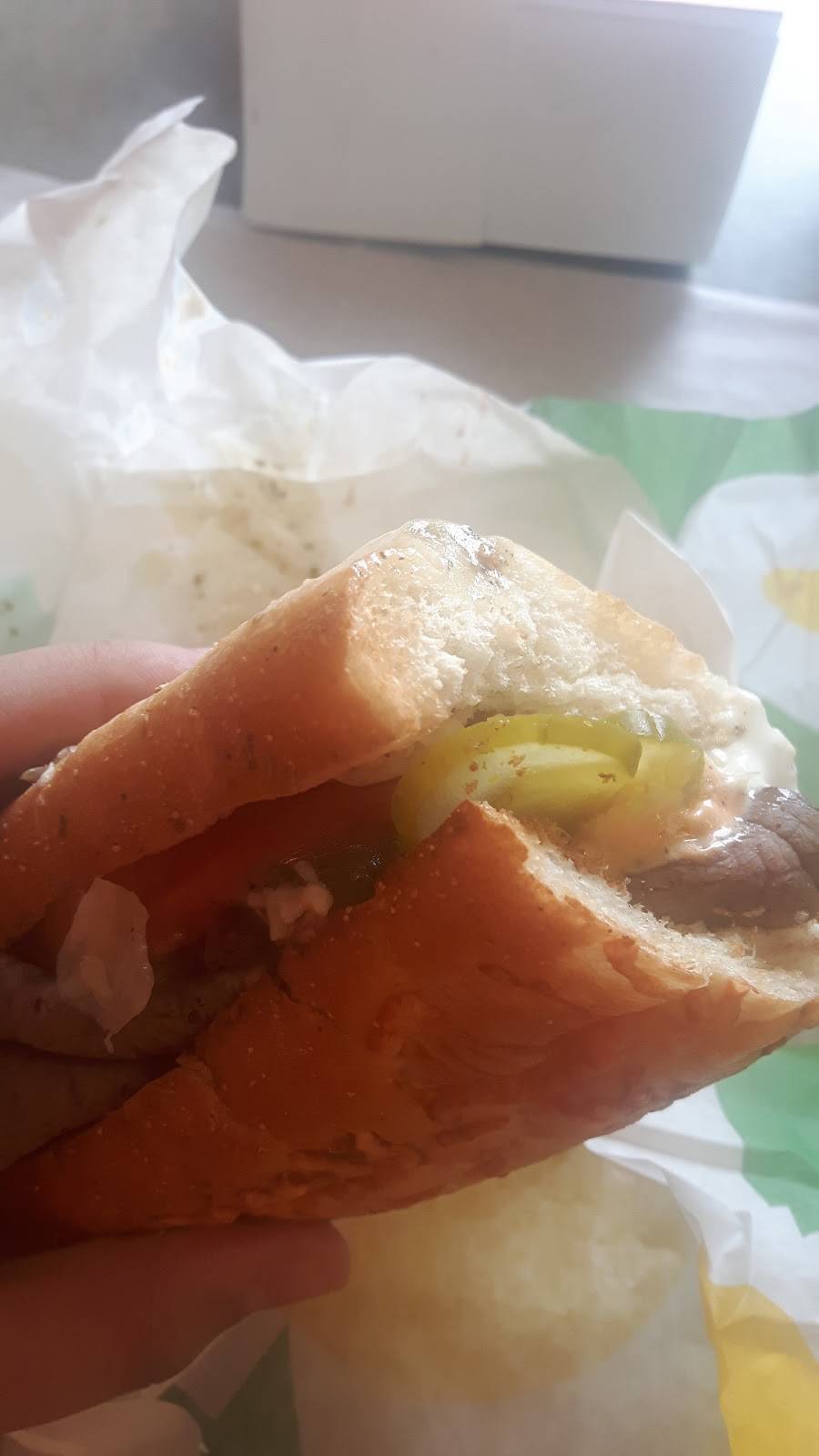 Subway | restaurant | 802 Sheppard Ave E, North York, ON M2K 1C3, Canada | 4162224404 OR +1 416-222-4404