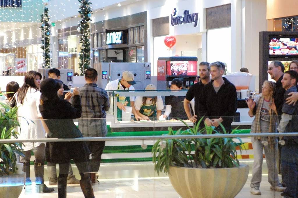 Potato Corner Canoga Park Mall | meal takeaway | 6600 Topanga Canyon Blvd, Canoga Park, CA 91303, USA | 8183060886 OR +1 818-306-0886