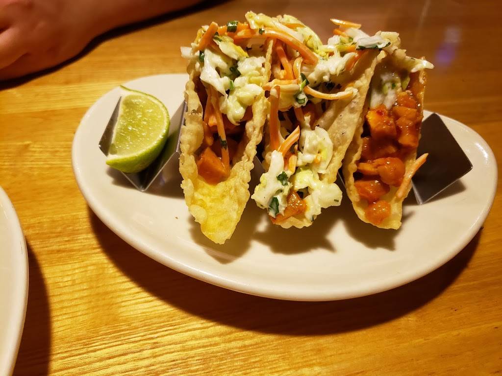 Applebees Grill + Bar | restaurant | 5010 S Fort Apache Rd, Las Vegas, NV 89148, USA | 7022211061 OR +1 702-221-1061