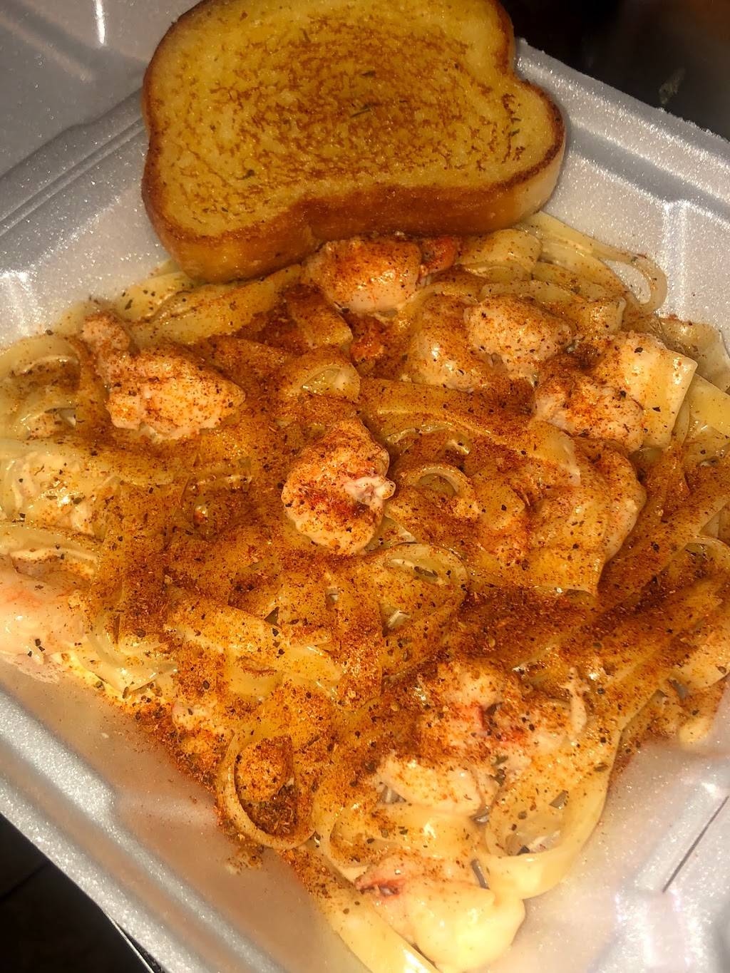 GoodfellasBBQ | restaurant | 2847 Noble Rd, Cleveland Heights, OH 44121, USA | 2168481200 OR +1 216-848-1200