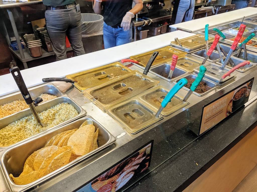 Moes Southwest Grill | restaurant | 127 Weston Pkwy, Cary, NC 27513, USA | 9196788444 OR +1 919-678-8444