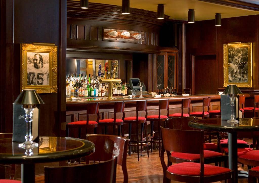 Shulas Steak House | restaurant | 301 E North Water St, Chicago, IL 60611, USA | 3126700788 OR +1 312-670-0788