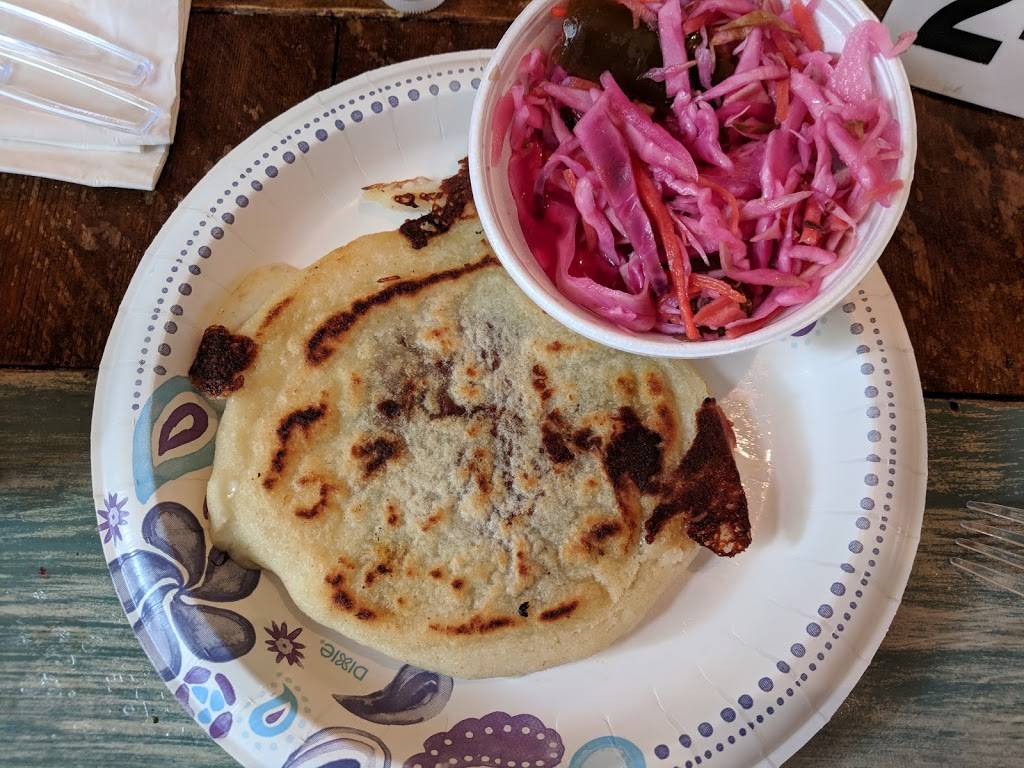 Casa Amaya Pupuseria & Taqueria | restaurant | 608 E Blanco Rd, Boerne, TX 78006, USA | 8303319011 OR +1 830-331-9011