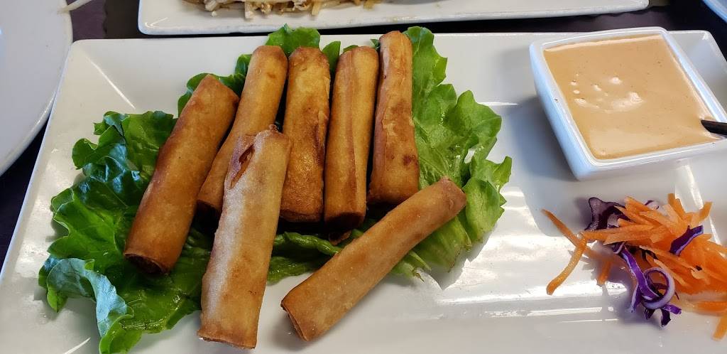 Pad Thai Restaurant | restaurant | 198 Shaw Ave, Clovis, CA 93612, USA | 5593241235 OR +1 559-324-1235