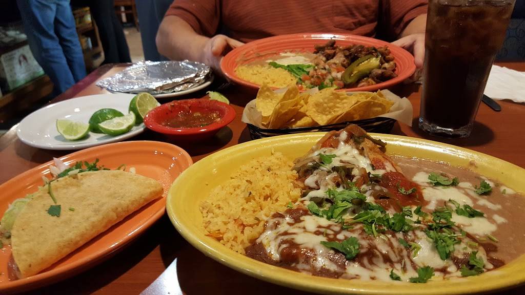 La Pinata | restaurant | 95 Bliss Ave, Pittsburg, CA 94565, USA | 9252520222 OR +1 925-252-0222