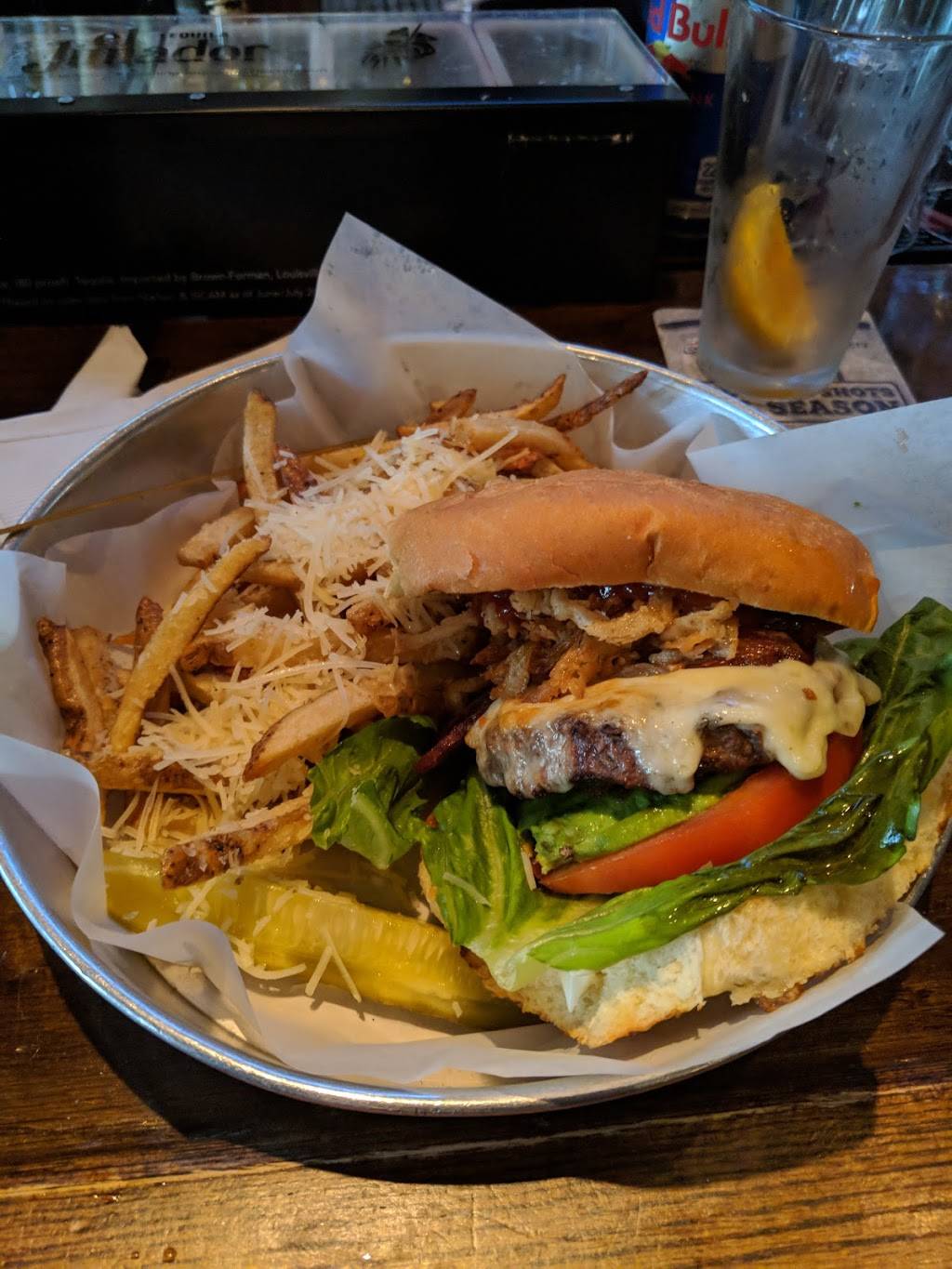 Cortlands Garage Chicago | restaurant | 1645 W Cortland St, Chicago, IL 60622, USA | 8479421364 OR +1 847-942-1364