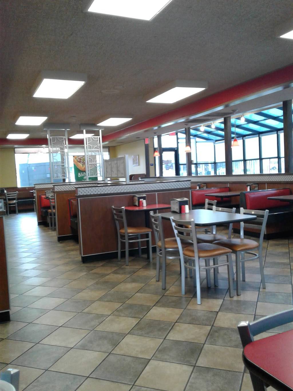 Carls Jr. | restaurant | 990 N Main St, Manteca, CA 95336, USA | 2092395851 OR +1 209-239-5851