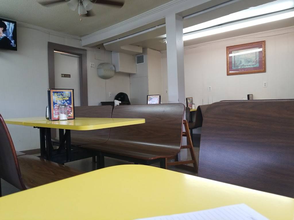 Burger Basket | restaurant | 37 Liledoun Rd, Taylorsville, NC 28681, USA | 8286324213 OR +1 828-632-4213