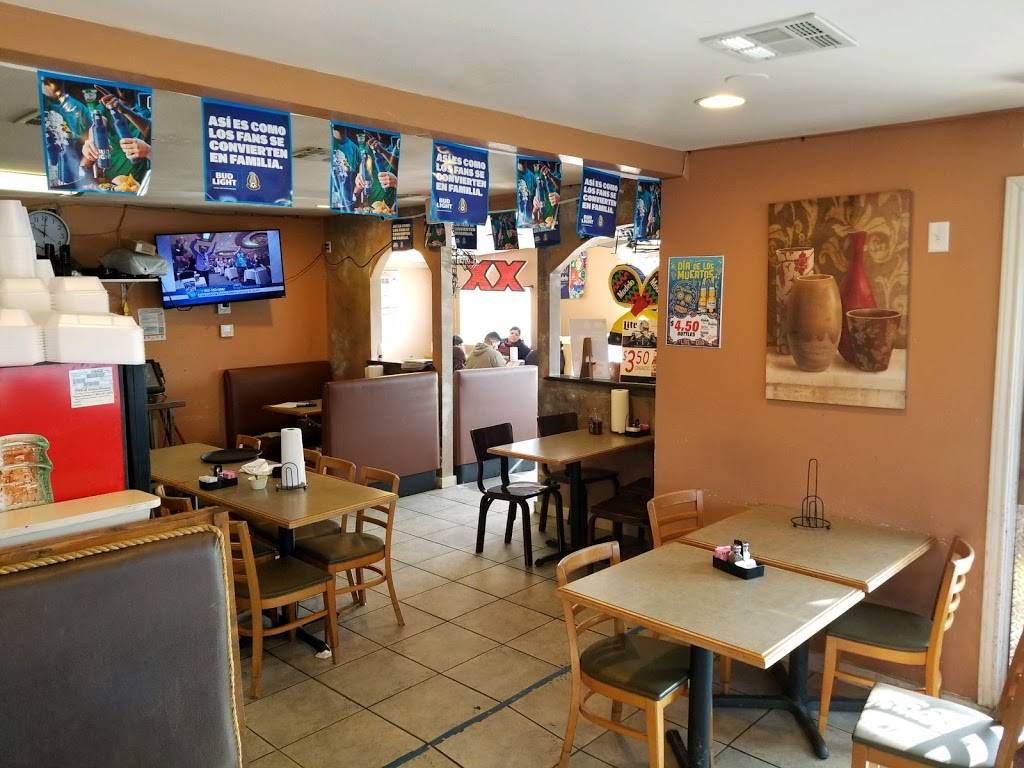 Casa Vallarta | restaurant | 6002 Burleson Rd, Austin, TX 78744, USA | 5123261213 OR +1 512-326-1213