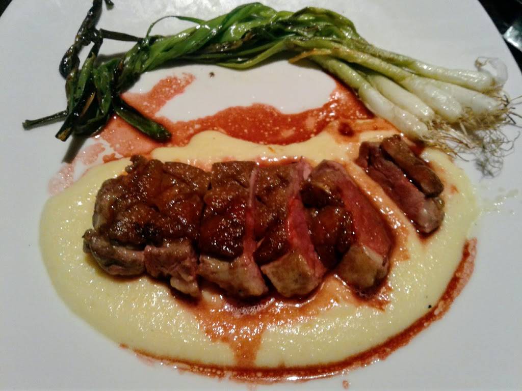 Cove Steakhouse & Raw Bar | restaurant | 777 Harrahs Blvd, Chester, PA 19013, USA | 4844901816 OR +1 484-490-1816
