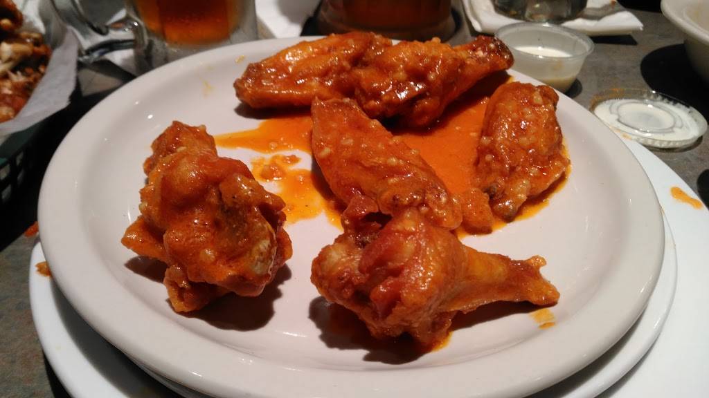 Wing-It | restaurant | 12961 Main St N, Jacksonville, FL 32218, USA | 9046960652 OR +1 904-696-0652