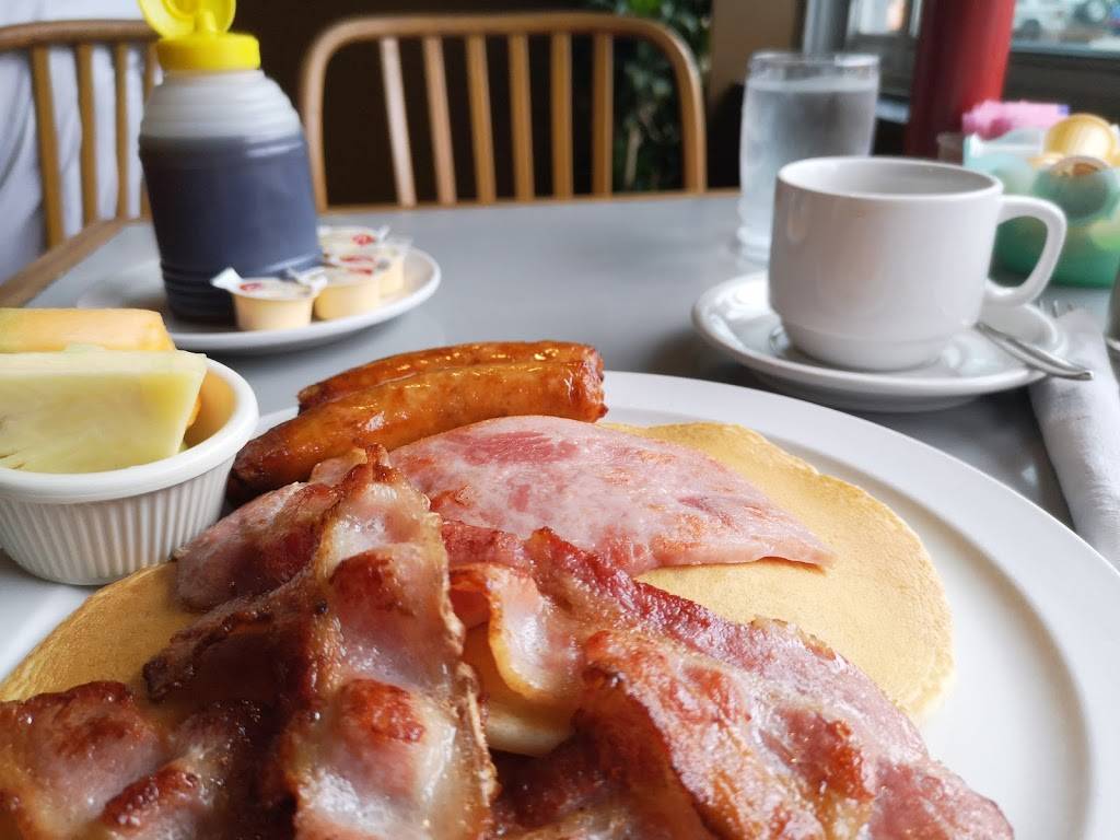 New York Cafe | restaurant | 757 Broadview Ave, Toronto, ON M4K 2P6, Canada | 4167784444 OR +1 416-778-4444