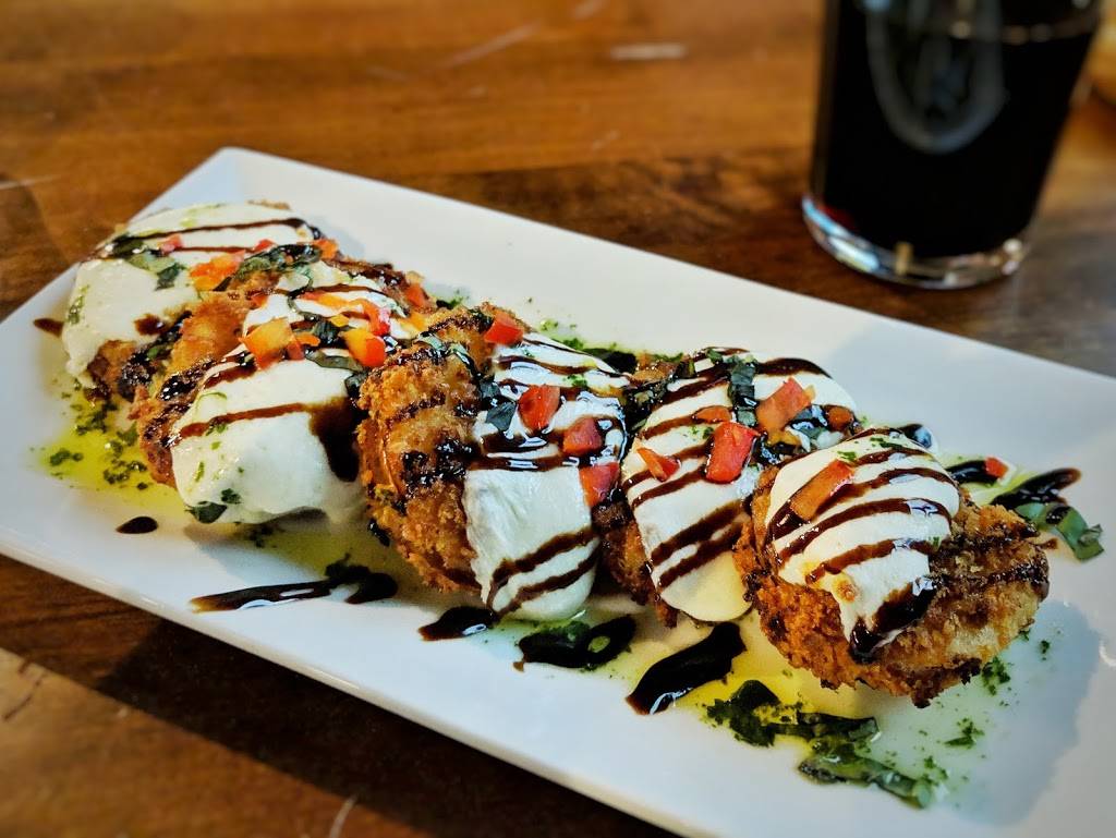 The Vanguard Brewpub & Distillery | restaurant | 504 N King St, Hampton, VA 23669, USA | 7572241216 OR +1 757-224-1216