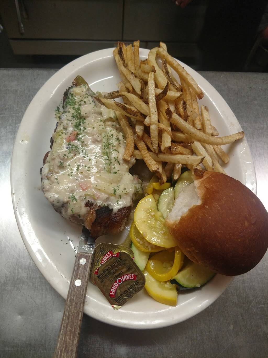 Boston Hotel | restaurant | 9373 Boston State Rd, Boston, NY 14025, USA | 7169410908 OR +1 716-941-0908