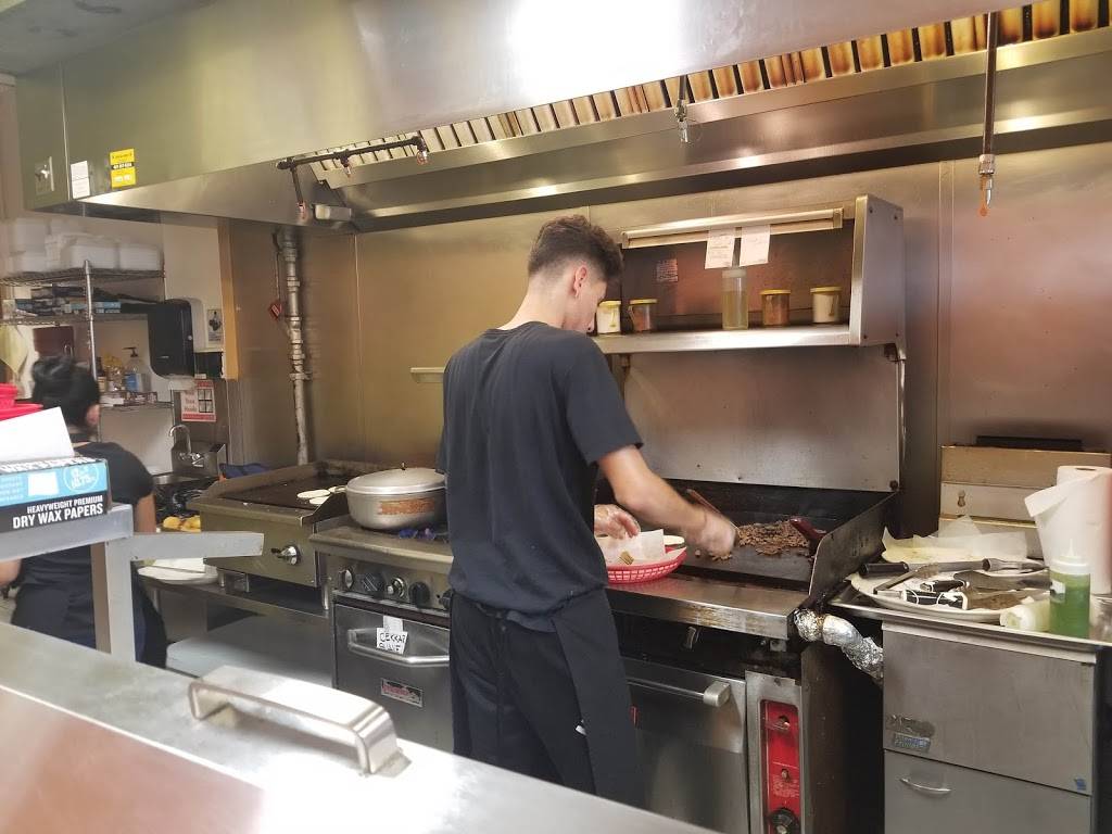 Taco Rio Mexican Kitchen | restaurant | 707 S Semoran Blvd, Orlando, FL 32807, USA | 4079302154 OR +1 407-930-2154