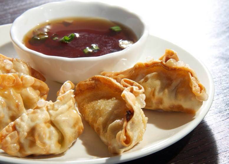 Asian Kitchen | restaurant | 19349 Willamette Dr, West Linn, OR 97068, USA | 5036350126 OR +1 503-635-0126