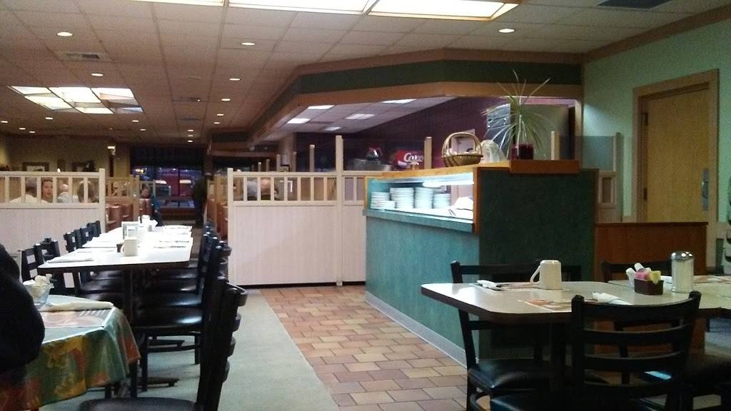 Richards Restaurant | restaurant | 3605 Commerce Dr, Warsaw, IN 46580, USA | 5742673244 OR +1 574-267-3244