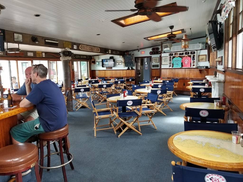 Baxters Boathouse | restaurant | 177 Pleasant St, Hyannis, MA 02601, USA | 5087754490 OR +1 508-775-4490