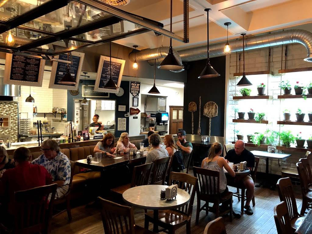 Bambinos Urban Pizzeria | restaurant | 36 E Bijou St, Colorado Springs, CO 80903, USA | 7196308121 OR +1 719-630-8121