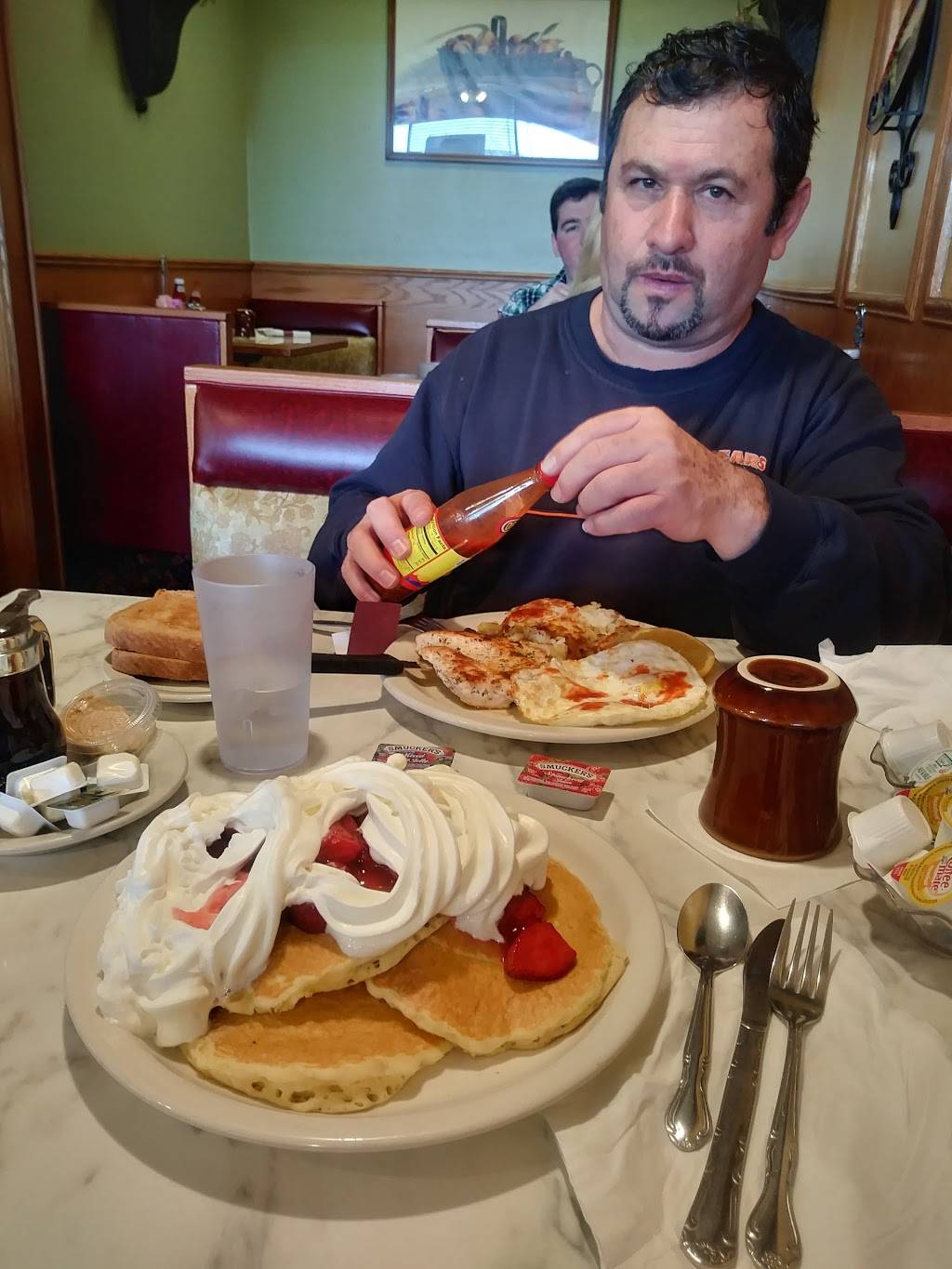 Skillet House | bakery | 10931 S Cicero Ave, Oak Lawn, IL 60453, USA | 7088579340 OR +1 708-857-9340