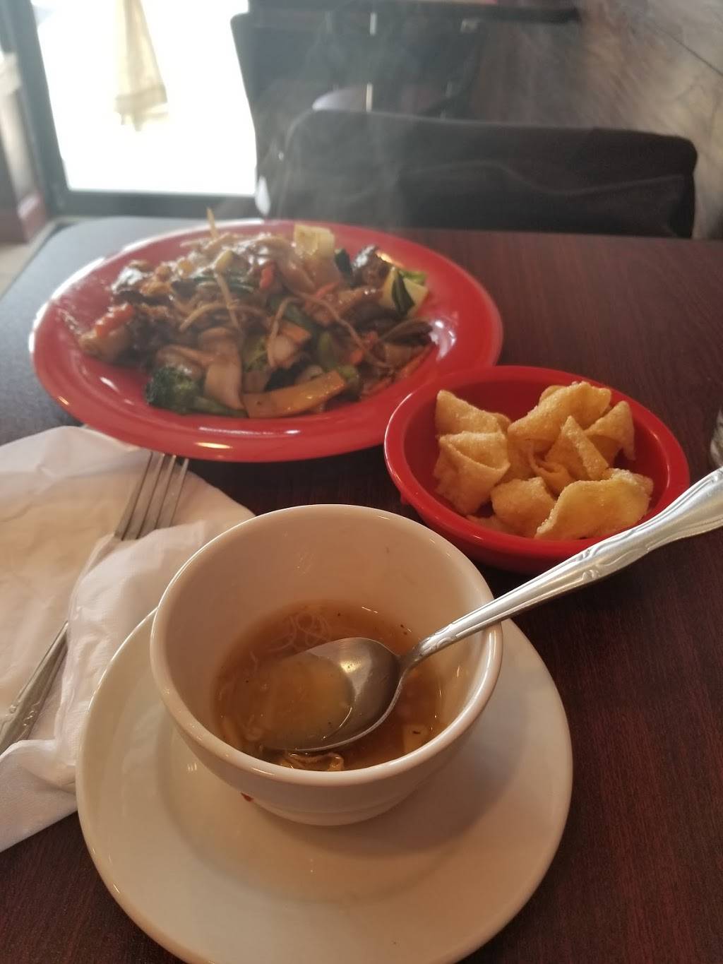 Amys Thai Food | restaurant | 42630 Van Dyke Ave, Sterling Heights, MI 48314, USA | 5869910399 OR +1 586-991-0399