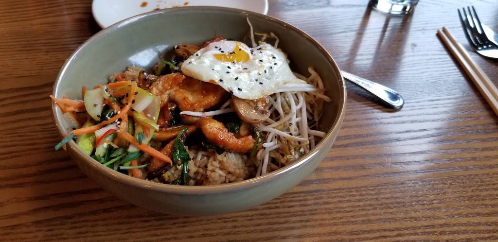 P.F. Changs | restaurant | 122 Adams Rd, Rochester, MI 48309, USA | 2489237030 OR +1 248-923-7030