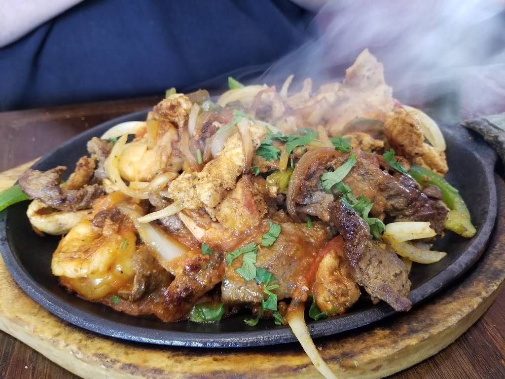 Fajita Grande | restaurant | 5 Willowdale Dr # 3-5, Frederick, MD 21702, USA | 3016988989 OR +1 301-698-8989
