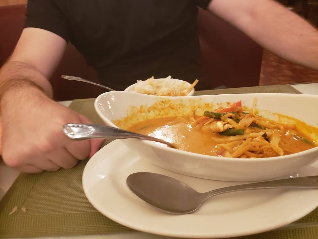 Valley Thai Restaurant | restaurant | 1725 E Warm Springs Rd, Las Vegas, NV 89119, USA | 7022702899 OR +1 702-270-2899