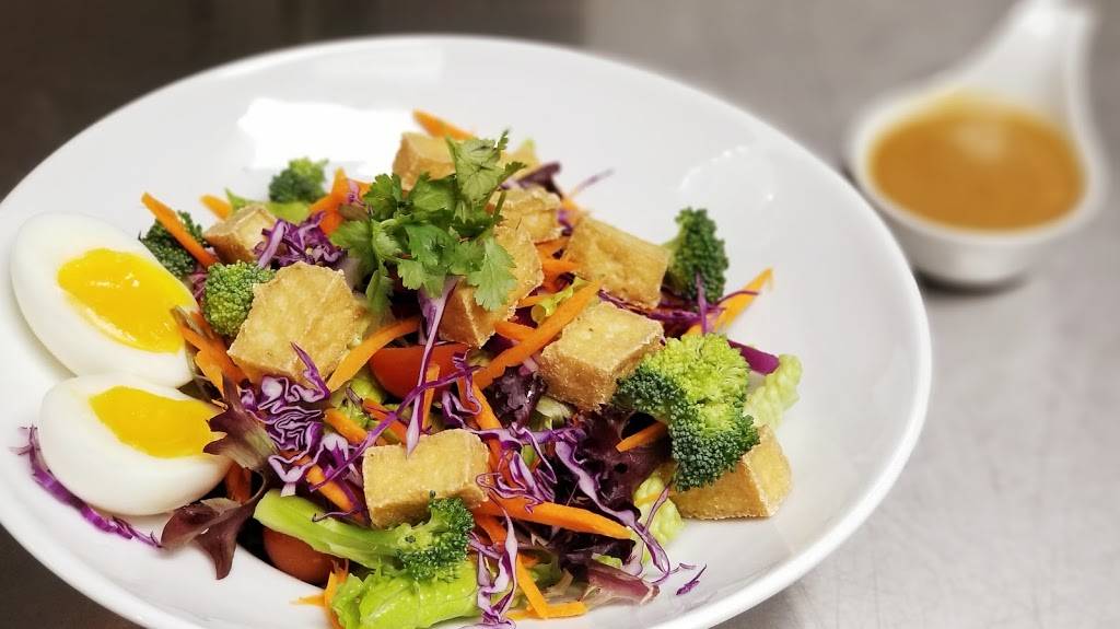 Ari District Thai Bistro | restaurant | 2525 Inwood Rd #123, Dallas, TX 75235, USA | 4697780075 OR +1 469-778-0075