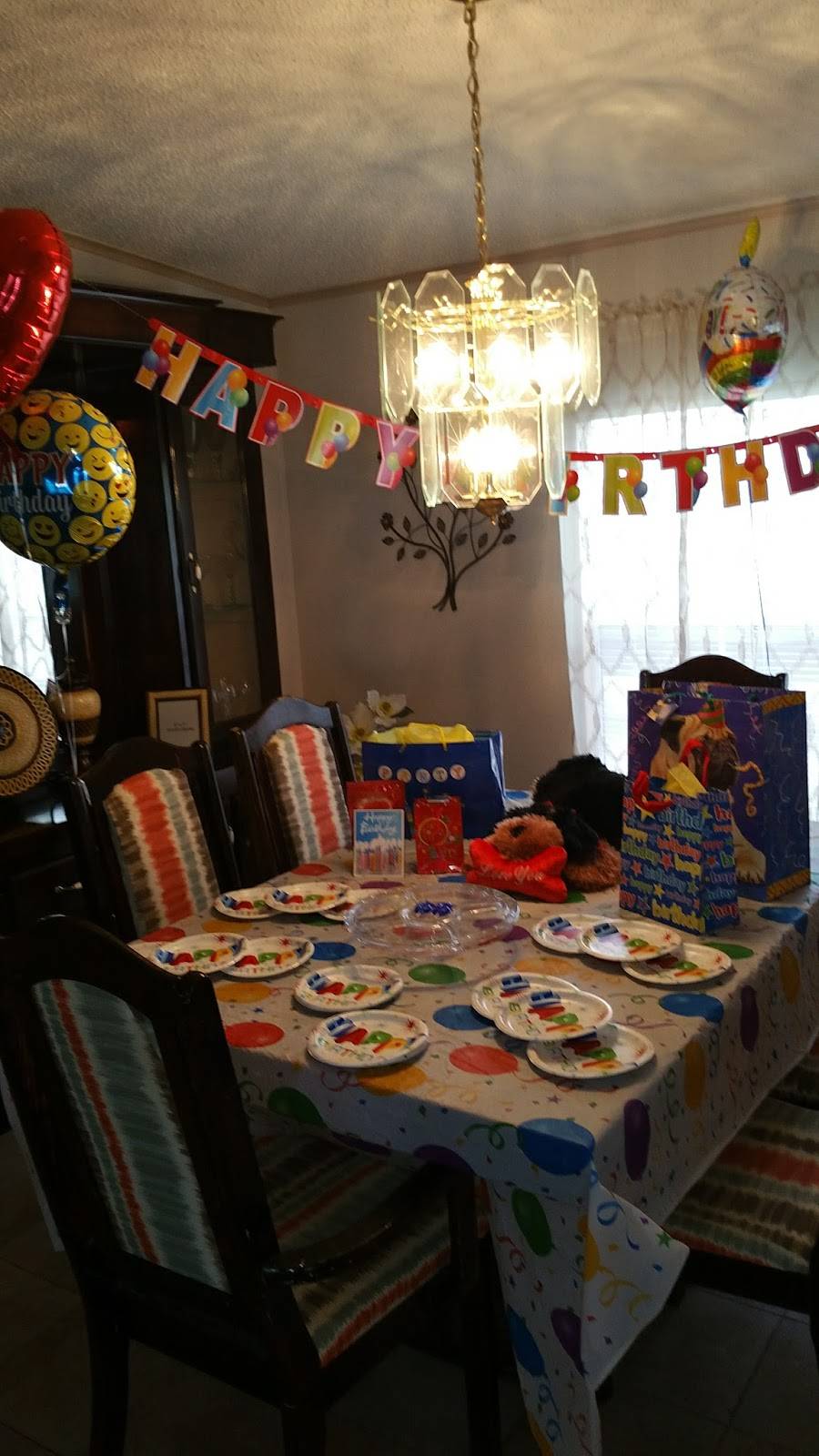 Pizza Pino | meal delivery | 5529 S 78th St, Tampa, FL 33619, USA | 8136714200 OR +1 813-671-4200