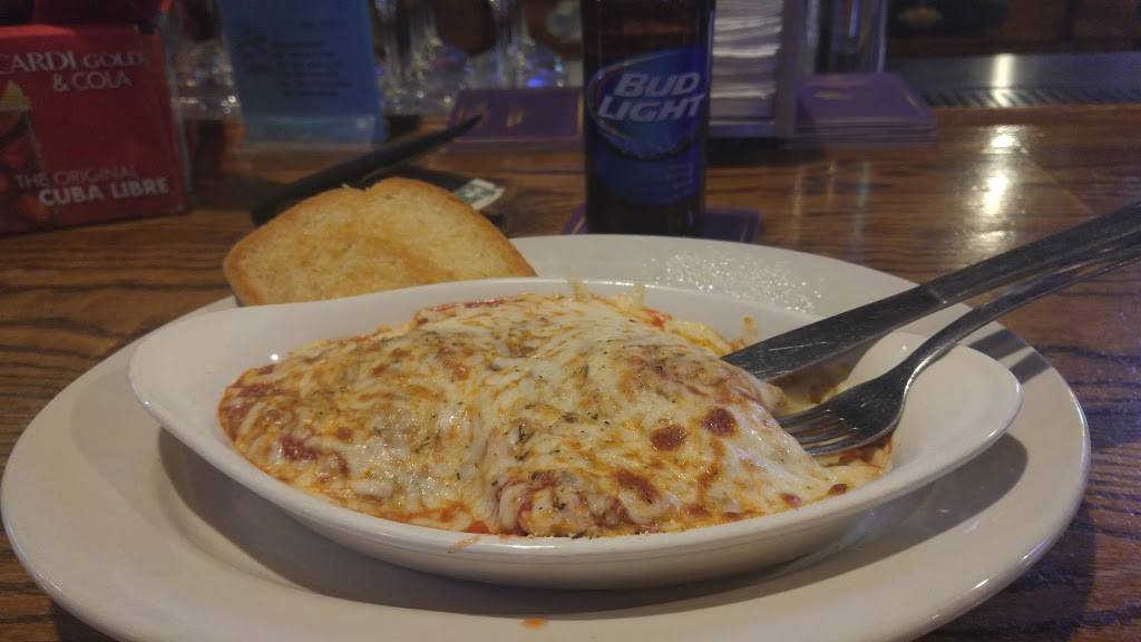 Uncle Mikes M Pour E Yum | restaurant | 736 Rodeo Dr, Hudson, WI 54016, USA | 7156902525 OR +1 715-690-2525