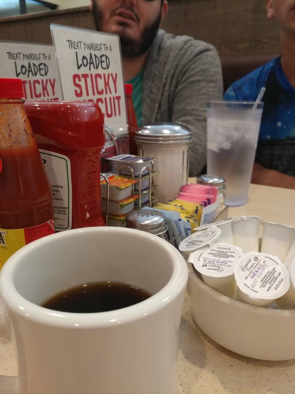 The Big Biscuit | restaurant | 5502 NE Antioch Rd, Kansas City, MO 64119, USA | 8163212955 OR +1 816-321-2955