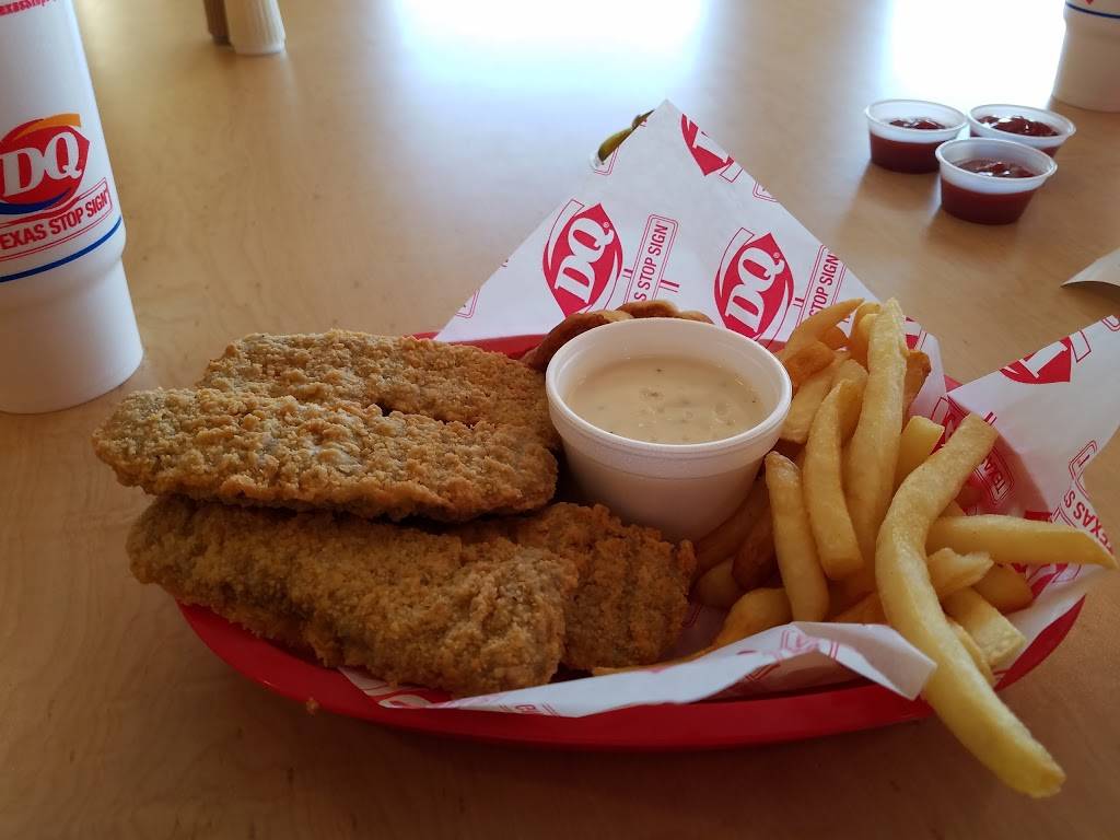 Dairy Queen Store | restaurant | 1202 US-90, Castroville, TX 78009, USA | 8305383141 OR +1 830-538-3141